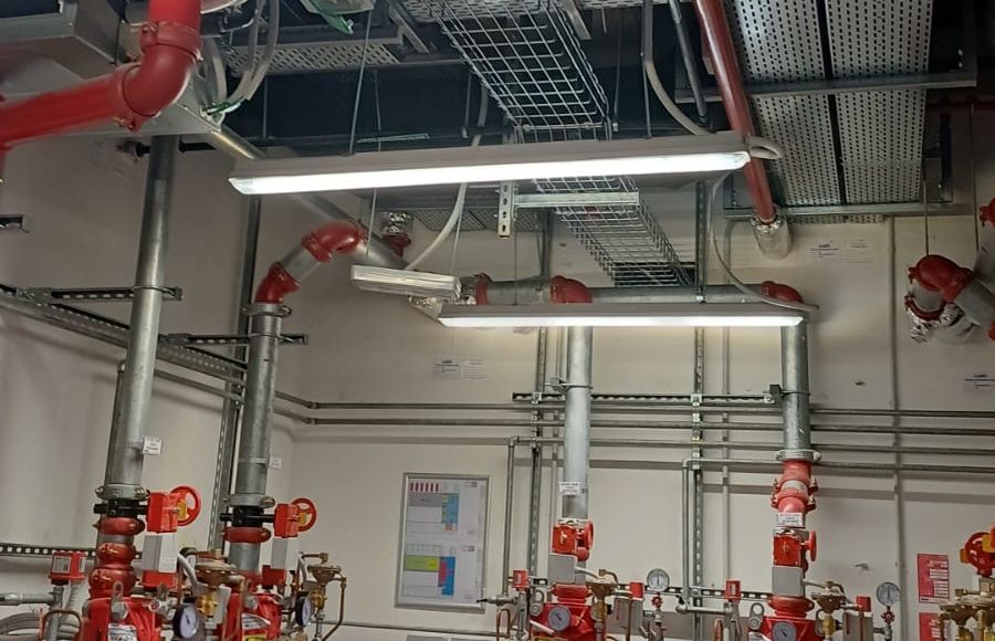 Illuminazione industriale LED e impianto antincendio
